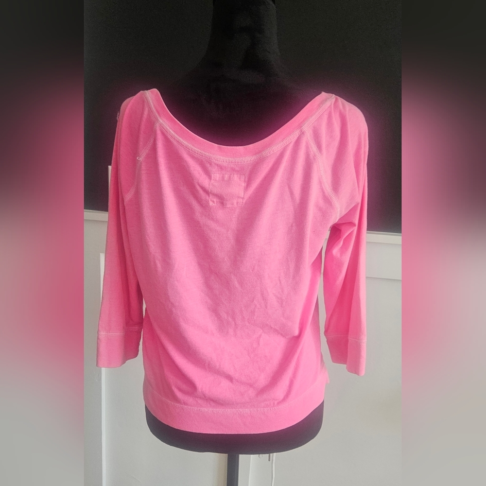 Hollister vintage top EUC - Picture 4 of 4